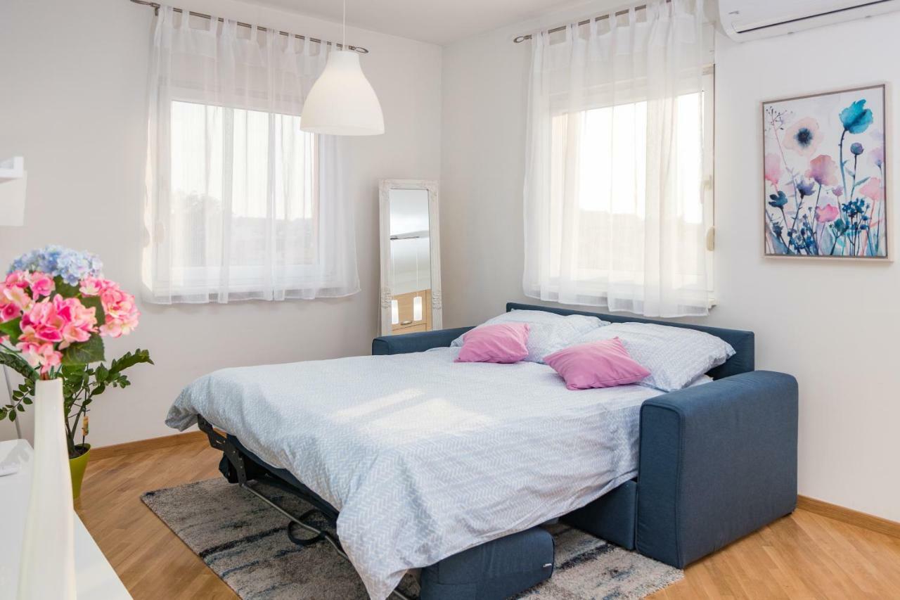 Apartment Pula Relax Dış mekan fotoğraf